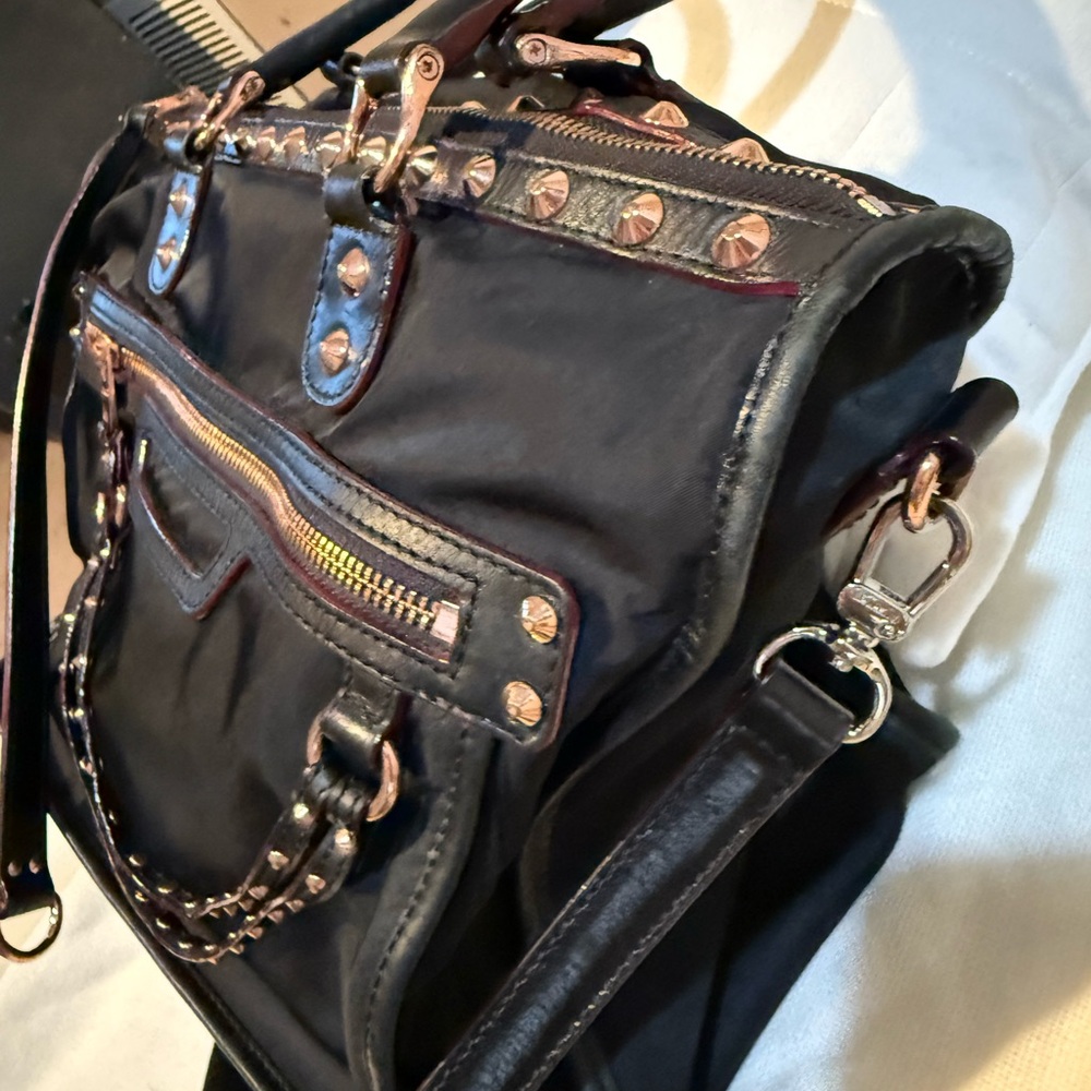 MZ Wallace large black rock stud - Picture 2 of 9